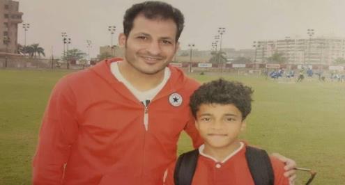 عمر سيد معوض.. برشلونة راقبه.. وعدل مركزه بسبب ميسي (فيديو)